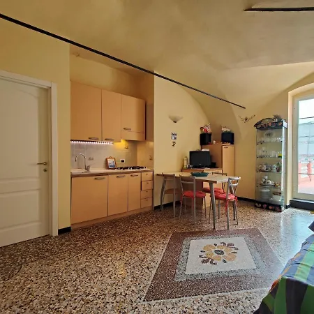 Trilocale Musso Molino Nuovo (Savona)